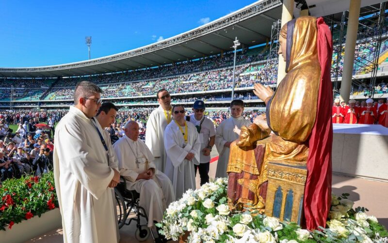 POPE FRANCIS VERONA STADIUM MASS