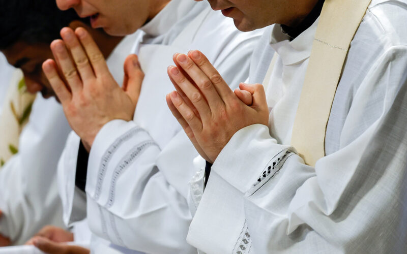 PRIESTS CHRISM MASS VATICAN